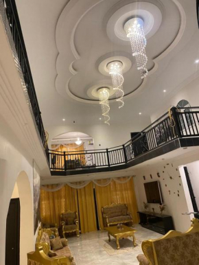 Vickkesnat Luxury Homes